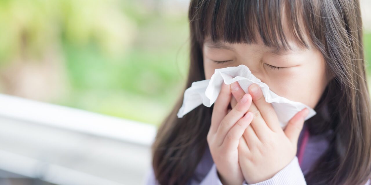 Adviezen aangepast voor wering van kinderen met neusverkoudheid voor kindercentra en groep 1 en 2 van de basisschool