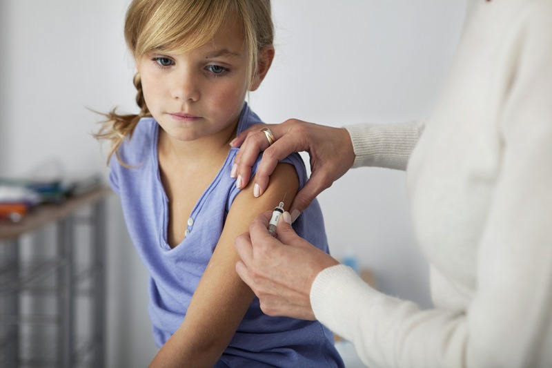 GGD Zaanstreek-Waterland gaat in oktober weer 8-, 13- en 14-jarigen inenten